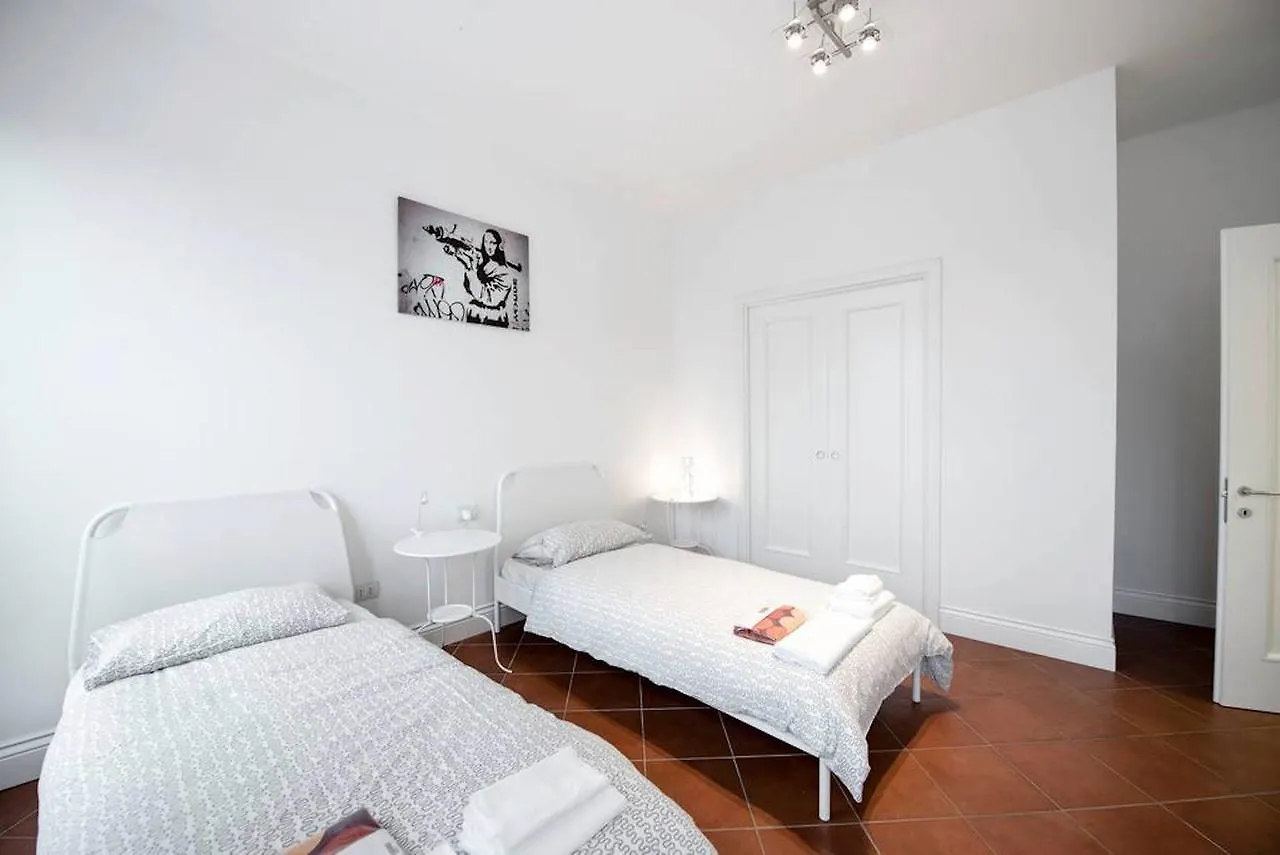 Brunelleschi Apartment Florence Italy