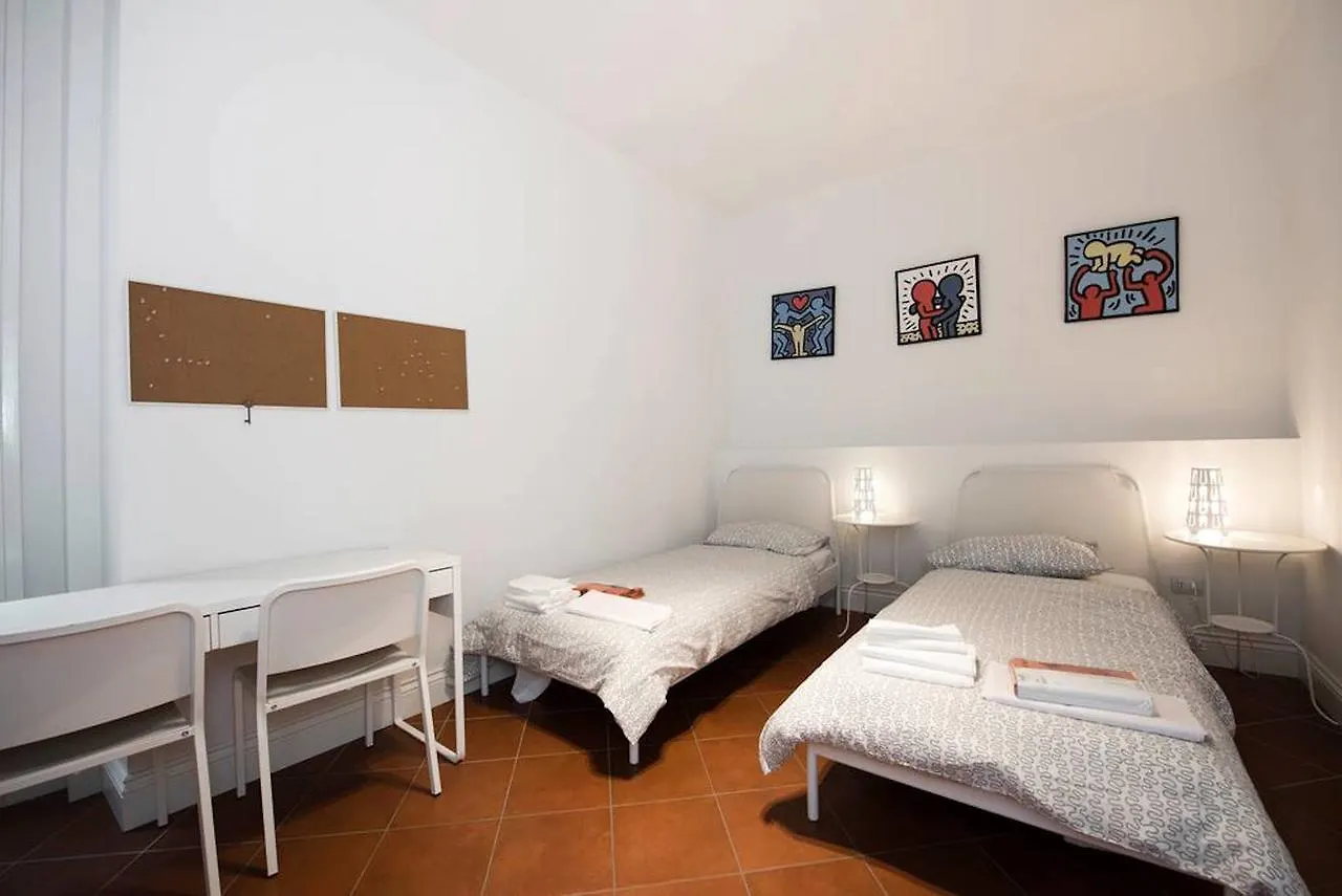Brunelleschi Apartment Florence 0*,  Italy